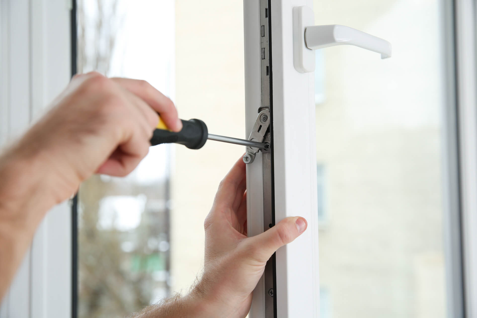 Wartung von PVC-Fenstern – wie werden Fenster richtig und effektiv ...