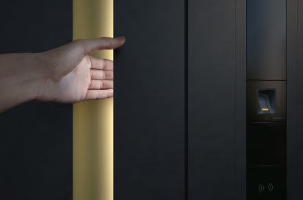 Intelligente Lösungen in Aluminiumtüren – Zutrittskontrolle und Gebäudeautomation